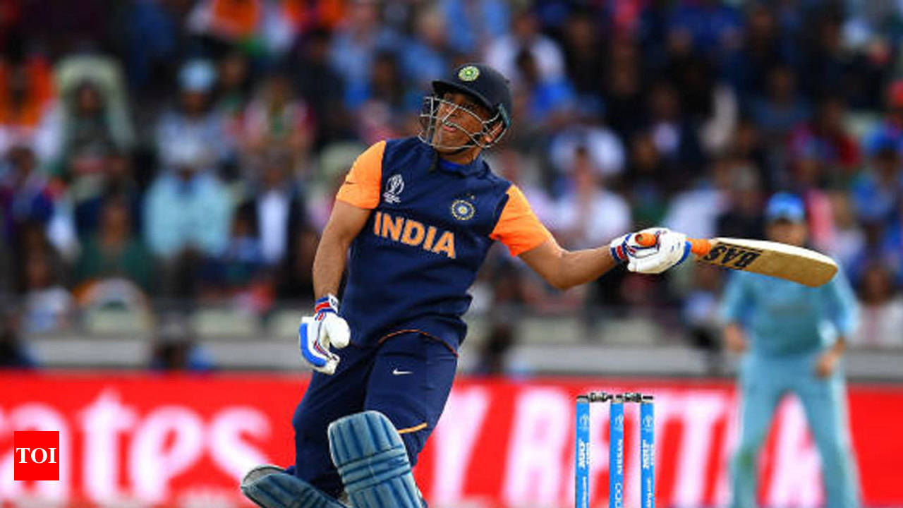It's just a matter of time before we start delivering: Dhoni - Rediff.com