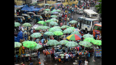 Demand for umbrellas shoots up in Patna ahead of monsoon