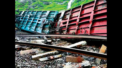 Over 250 locals cancelled, goods train derails in ghat