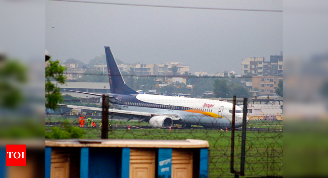 airlines-waive-cancellation-fee-for-mumbai-flights-as-record-rainfall