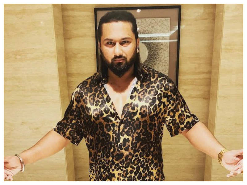 This is how Yo Yo Honey Singh is keeping his music beats alive! | Hindi  Movie News - Times of India
