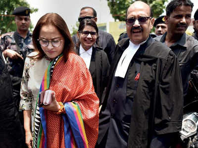 Jaya Prada challenges Azam Khan's election from Rampur in HC | Allahabad  News - Times of India