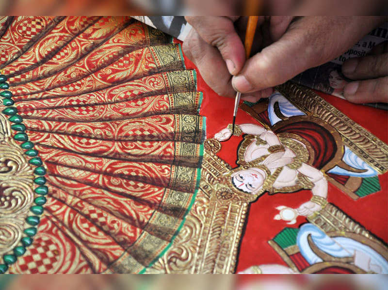 Mysore painting workshop: Art enthusiasts learn the techniques of ...