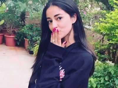 Here's how Ananya Panday reacted to the handful of negative souls who criticized her 'So Positive' initiative!