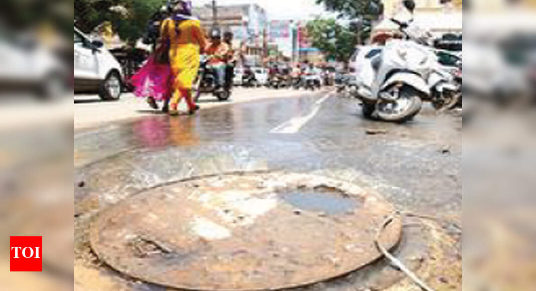 Choked drains, sewers leave Hubballi residents miffed Hubballi News