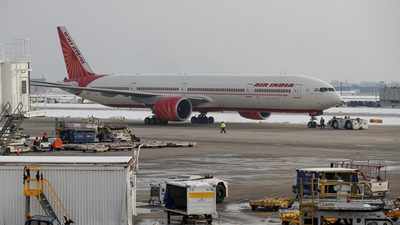 Government may be willing to completely exit loss-making Air India during sell-off