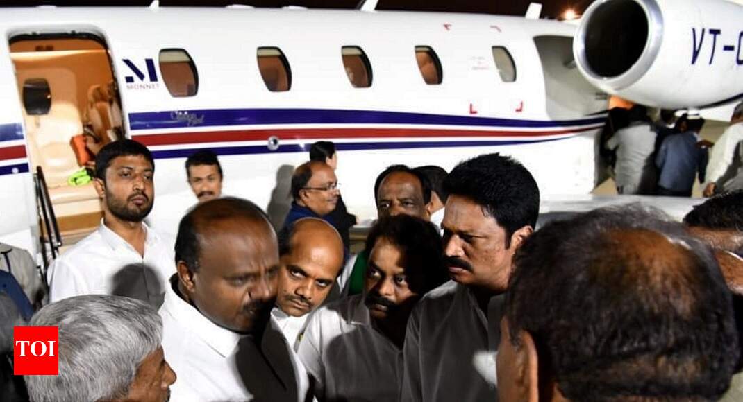 Karnataka crisis: All ministers quit, except CM