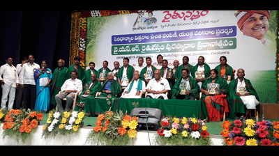 YS Rajasekhara Reddy was true champion of farmers rights, says former MP Yalamanchili Sivaji