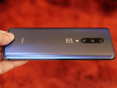 OnePlus 7 Pro users complain of smartphone getting switched off randomly
