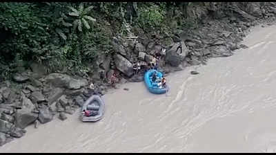 Kolkata: Car plunges into Teesta in Siliguri, 3 missing