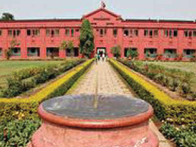 Ravenshaw University to get centres of excellence soon | Cuttack News -  Times of India