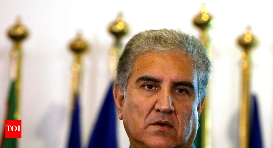 Pak foreign minister Qureshi heckled in London