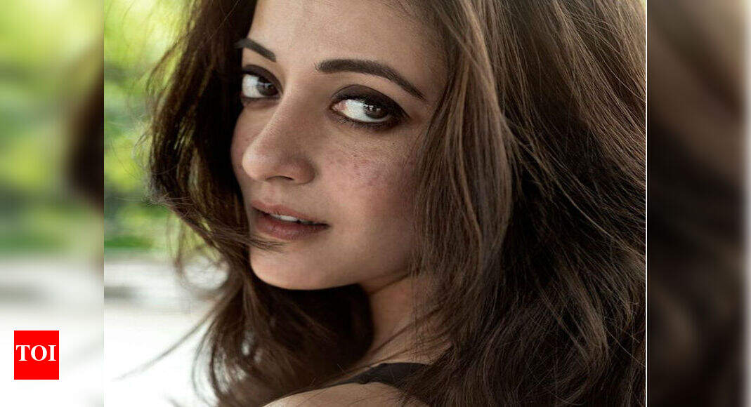 Raima in a romantic thriller | Bengali Movie News - Times of India