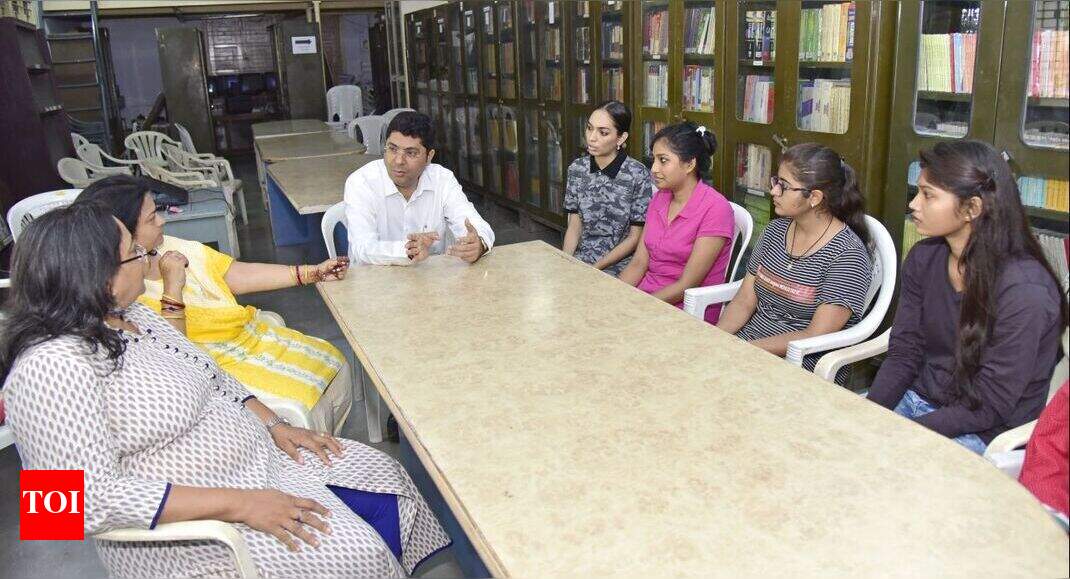 Anti-ragging cells in city colleges do their part - Times of India
