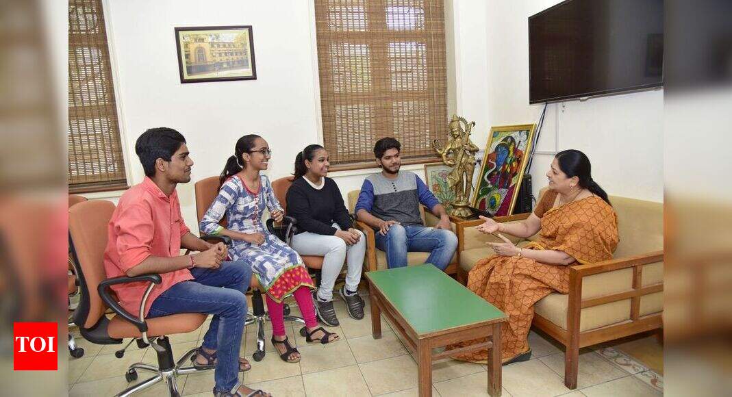 Ragging is a strict no no in city colleges - Times of India