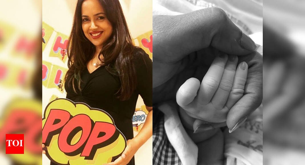 It's a girl for Sameera Reddy! - Times of India