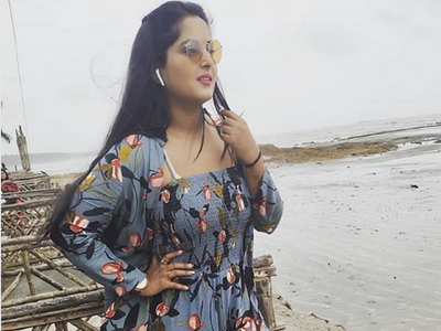 Anjana Singh has her fashion game right on point and her latest Instagram post is proof!