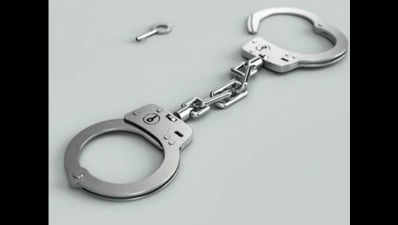 Ghaziabad: Man impersonating as cop arrested