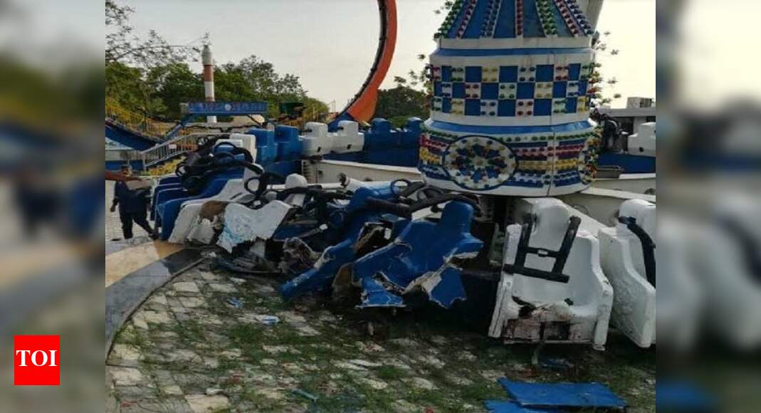 2 dead, 15 hurt in Gujarat joyride crash India News Times of India