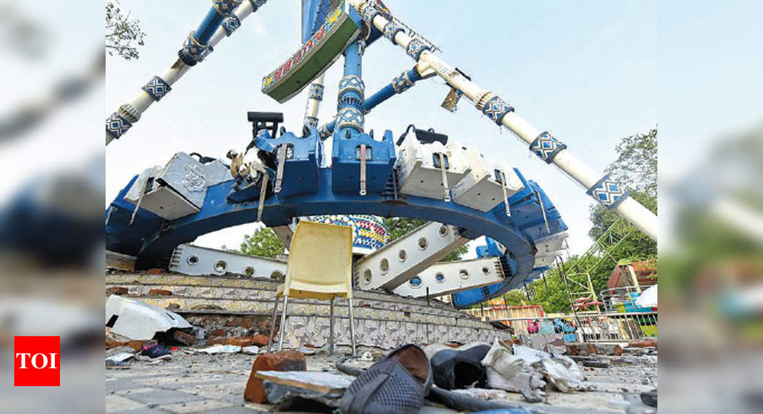 Kankaria accident 2 dead, 29 injured in Kankaria ride crash Ahmedabad News Times of India