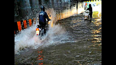 Mumbai rains on a 10-day break, revival likely month-end