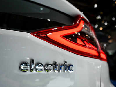 Hyundai to invest Rs 2,000 crore for Rs 10 lakh e-car