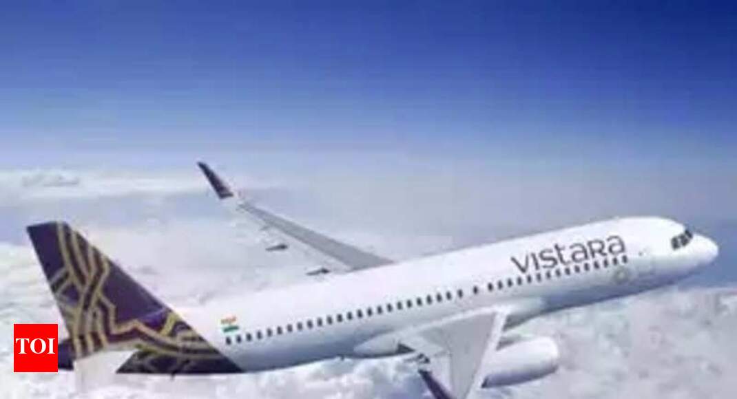 Mumbai-Delhi plane lands with 5 mns of fuel left