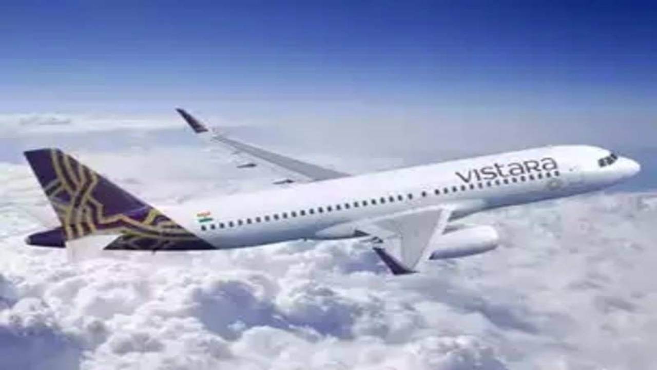 Vistara Delhi Mumbai Flight Mumbai Delhi plane flies 3.5 hours