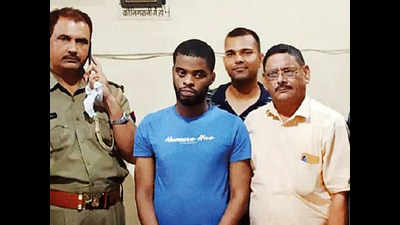 Gang of cyber thugs busted, Nigerian held