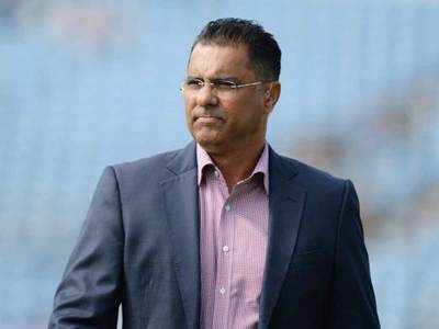 Pakistan seniors don't retire on time, compromise team's fitness and form: Waqar Younis