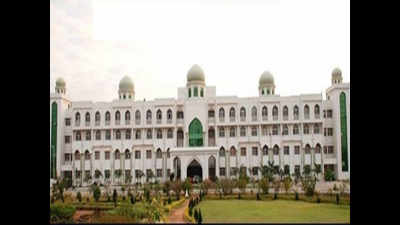Online Urdu courses at Maulana Azad National Urdu University