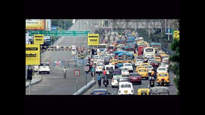Kolkata: Spot check for Bailey bridge on VIP Road