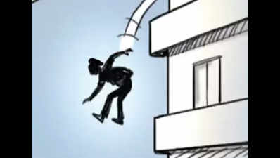 Delhi: Woman jumps to death from NBCC building