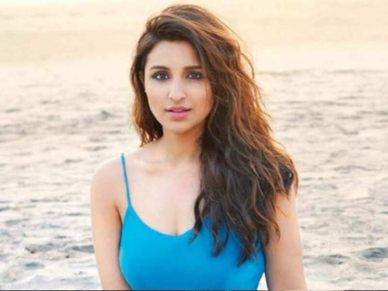 Madhu Chopra joins Parineeti Chopra on the way to Miami for ...