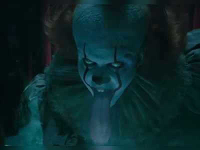 It Chapter 2 Pennywise - Demon Hand Set