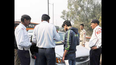 Delhi: Police launch e-challan, e-payment system; now pay traffic fines online