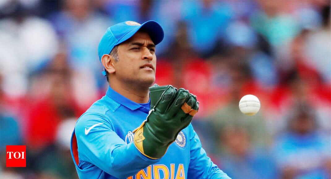 MS Dhoni makes himself unavailable for West Indies tour
