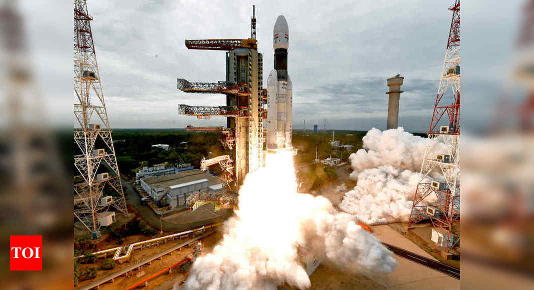 Chandrayaan-2 will dig deep for water on moon | India News - Times of India