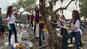 Esha Gupta joins Mumbaikars' in clean up programme