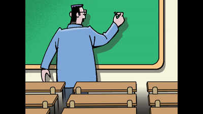 Professor enjoys seventh pay gains, RU teachers cry foul
