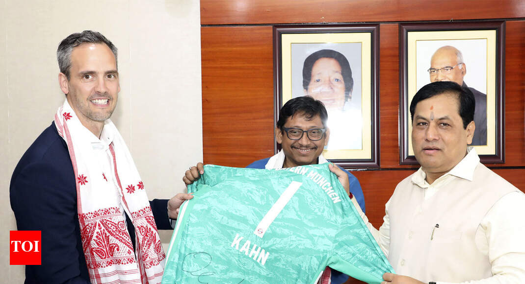 Academy founded by Oliver Kahn wants to set up a centre of excellence