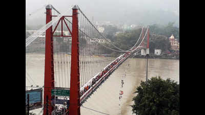 ‘Ram Jhula safe, but only for pedestrians’