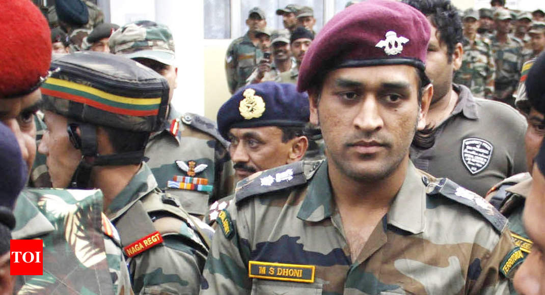 Lt Col MS Dhoni to do patrolling duty in Kashmir