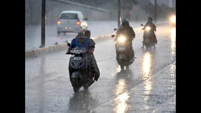 Gujarat: Downpour likely on Sunday, Monday