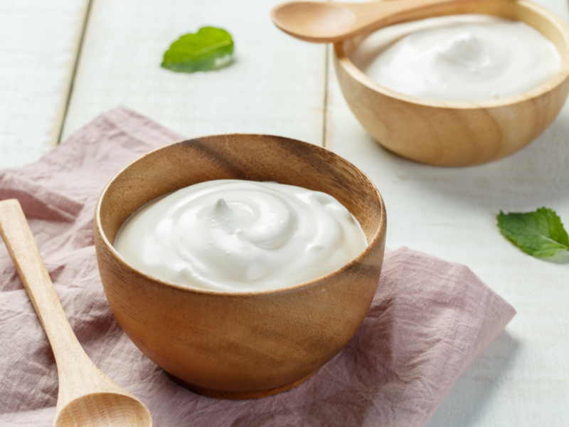 Which is more healthy curd or yogurt?