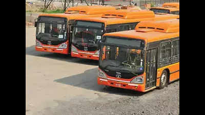 Delhi government in a fix as only 1 firm bids for cluster bus tender