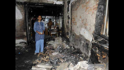 Ahmedabad: After fire, 44 families homeless