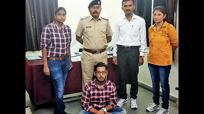 Vadodara: Man abducts minor promising to marry her, arrested