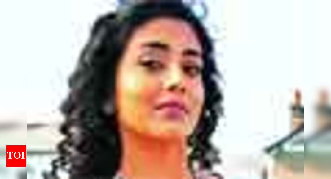 Shriya's thanking her stars | Regional Movie News - Times of India
