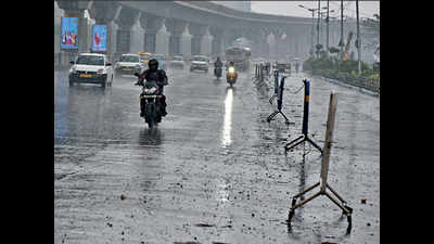 Cyclonic circulation may trigger more showers in Kolkata today: Met